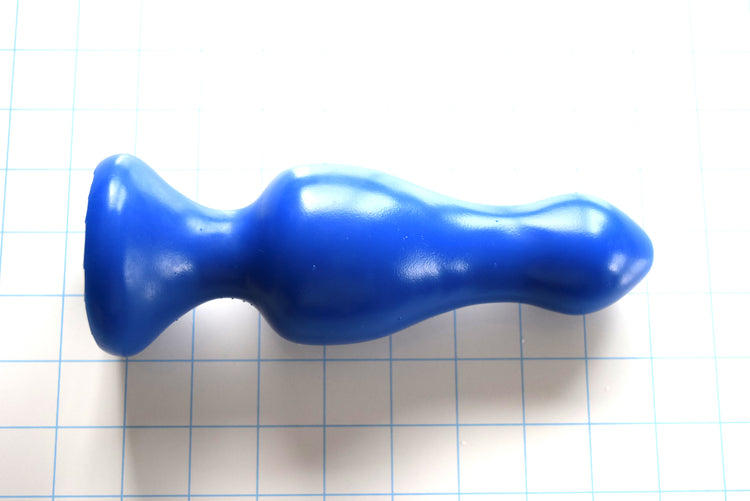BULBOUS 1 silicone enema nozzle with bulbous design, featuring 2.6 inch diameter main bulb, retention valley, and flange base