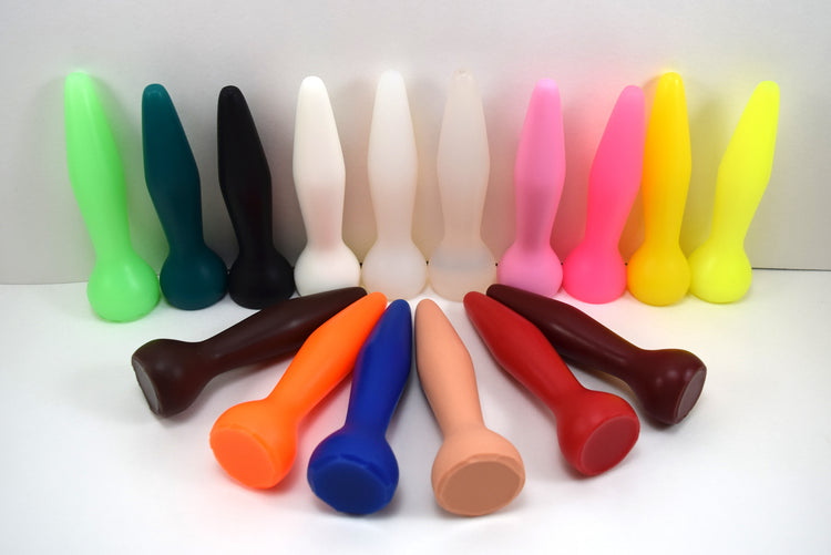 SSND-Diamond Tip 8-25mm urethral sound with slim diamond-shaped body and ball flange, 5-inch length, 25mm maximum diameter, 17mm retention valley