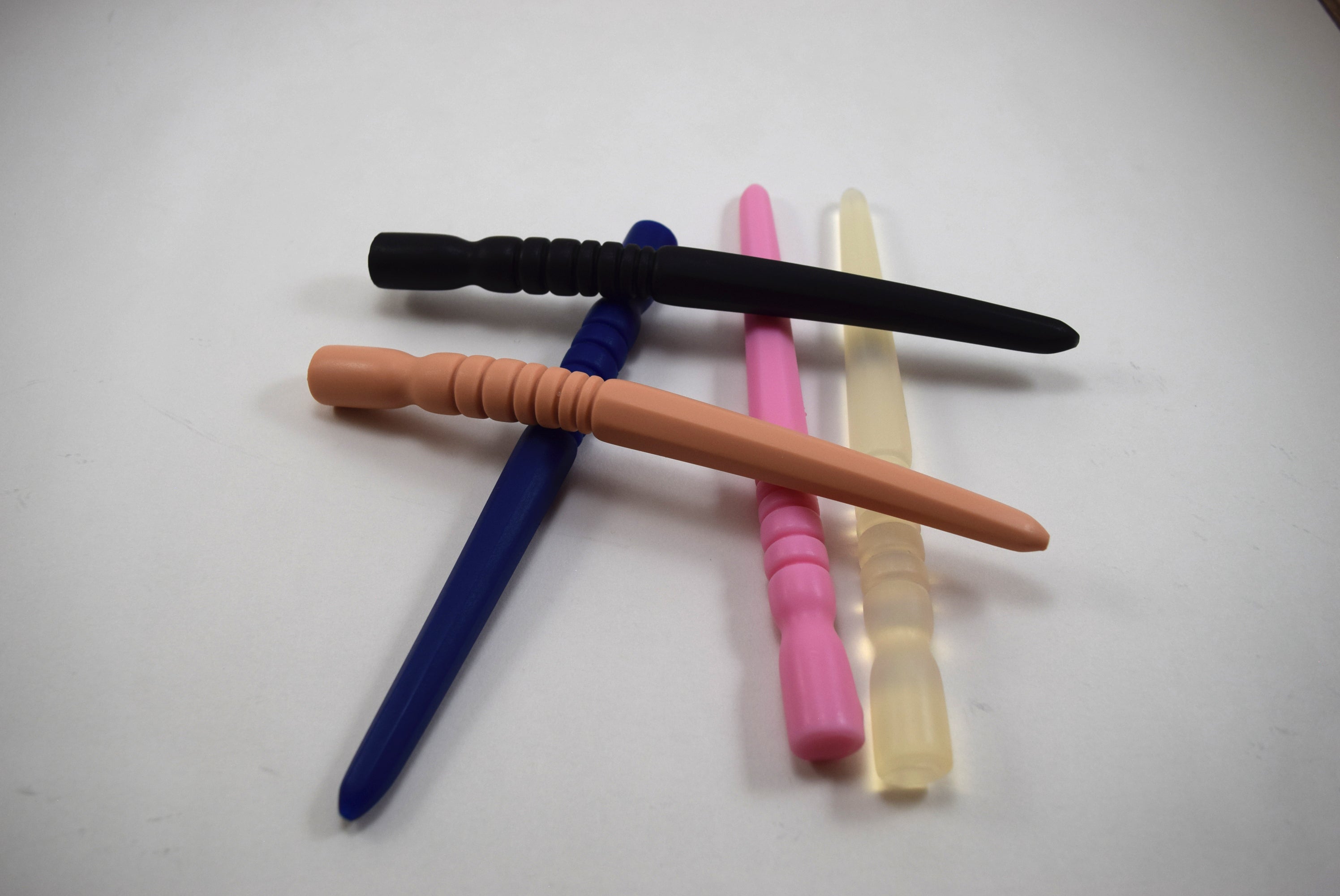 SSND-OCTA-SIDE model, 11-18mm diameter, octagonal sides, 7.5" insertable, ribbed section, unique squared design, retention flange, silicone