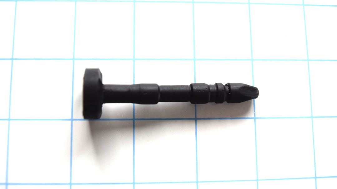 SSND-CNTRD2.5 short-profile black silicone urethral sound plug shown horizontally on a grid background, highlighting its 4-sided multi-faceted 8mm tip, alternating 6mm relief valleys, compact shaft, and final retention safety flange base.
