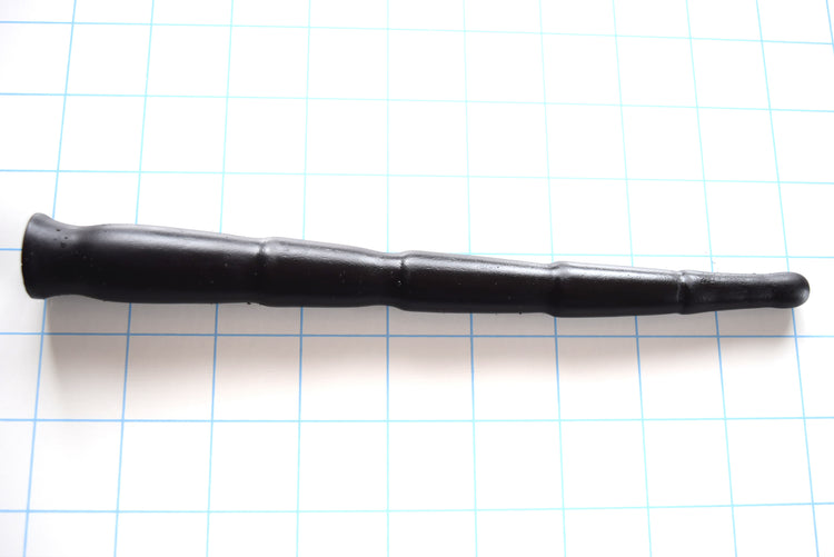 SSND-MD 12-21 multi-diameter black silicone urethral stretching sound shown on a grid background, highlighting its 5 separate progressive segments scaling from an 11mm tip up to a 21mm maximum diameter step, leading to a safety base flange.