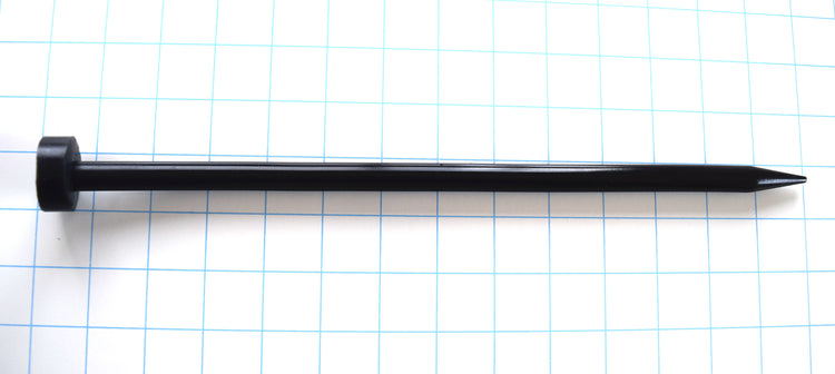 SSND-SPEAR-A 12.5mm smooth silicone urethral sound featuring a 4mm tapered tip expanding over 1 inch to a spear-pointed head, 11-inch smooth shaft, and 12-inch insertable length on a grid background.