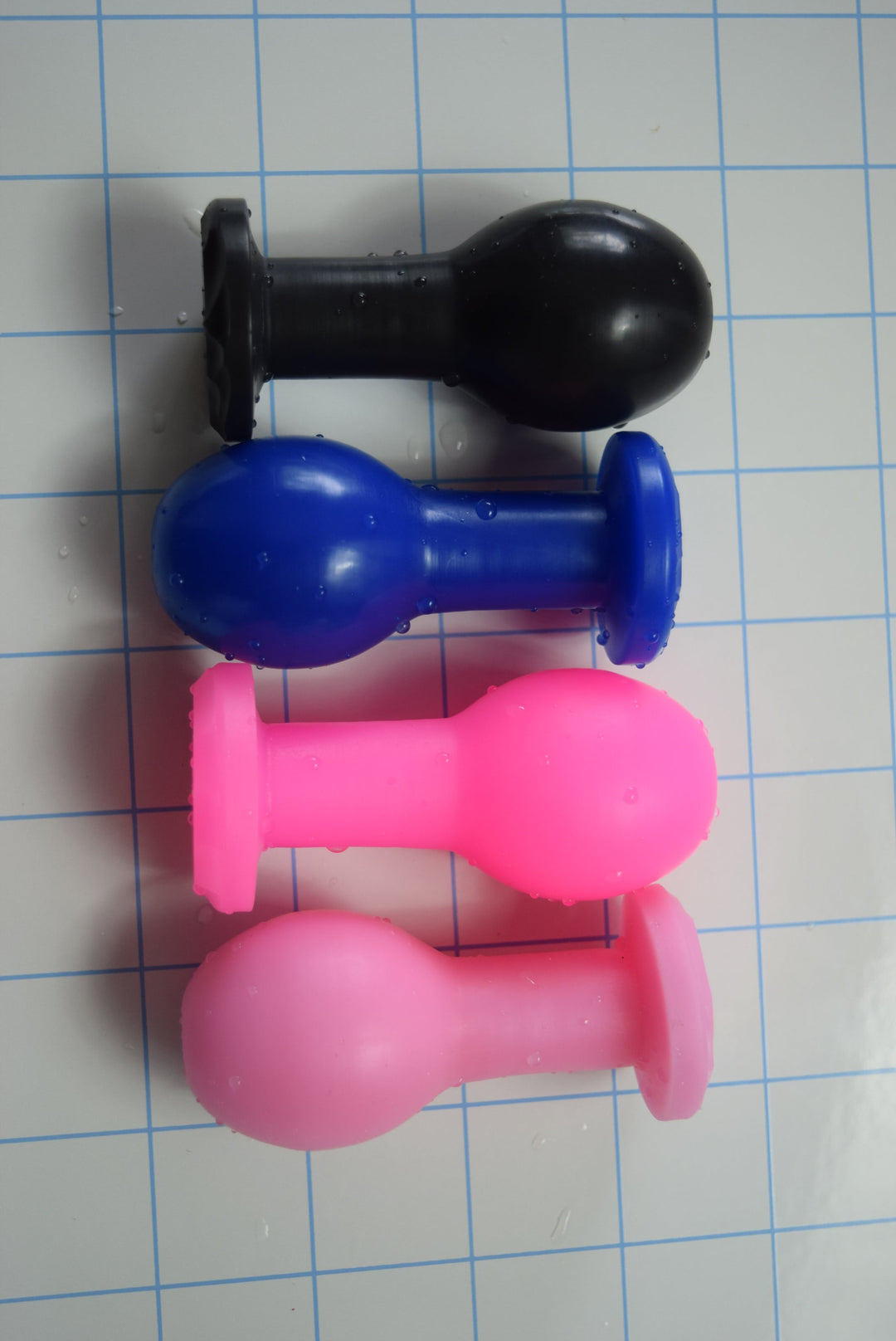 Model E - Silicone Mini Ball Enema Nozzle / Plug